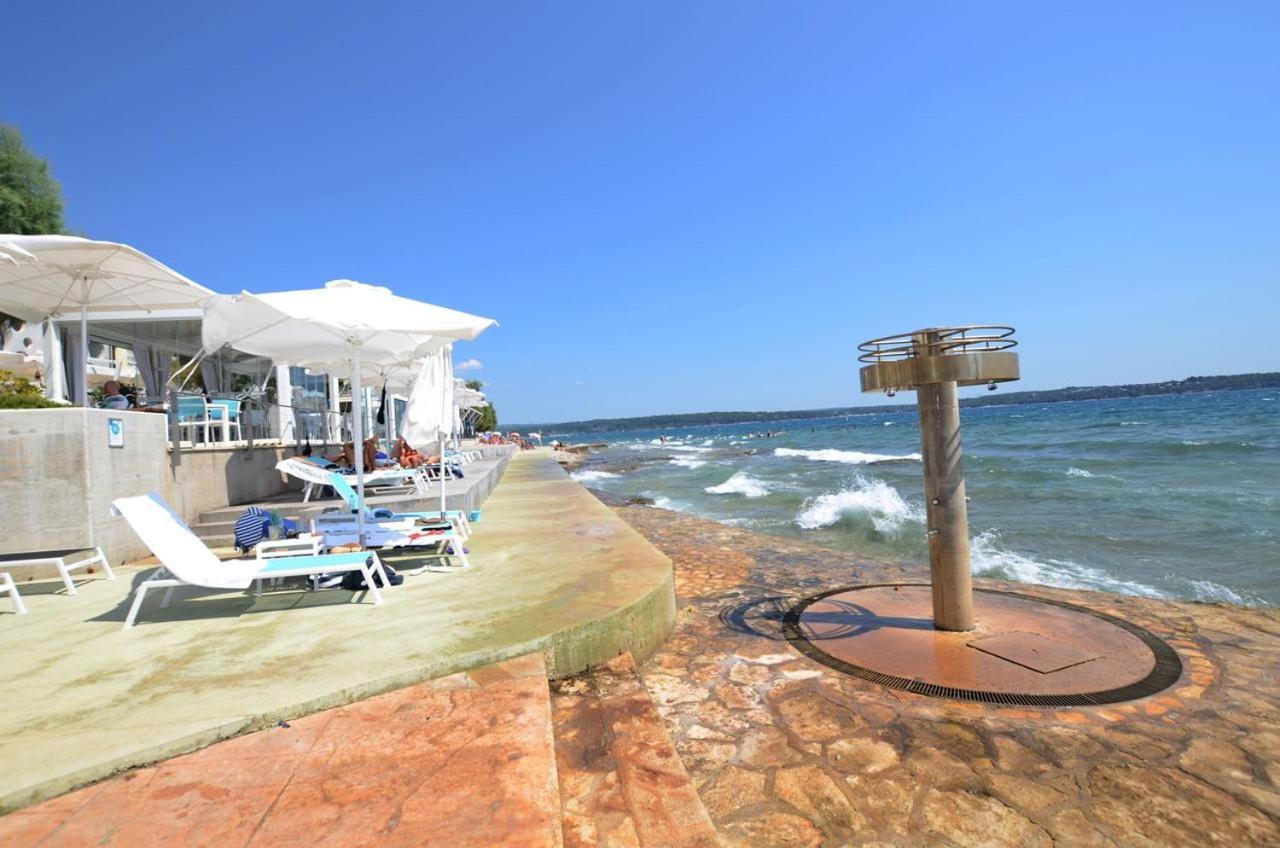Lili Apartment Novigrad Istria Exterior foto