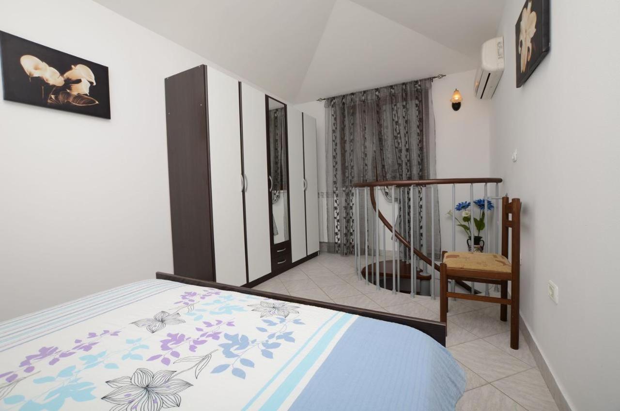 Lili Apartment Novigrad Istria Exterior foto