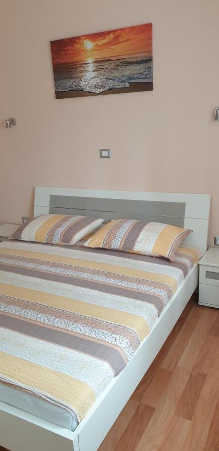 Lili Apartment Novigrad Istria Exterior foto
